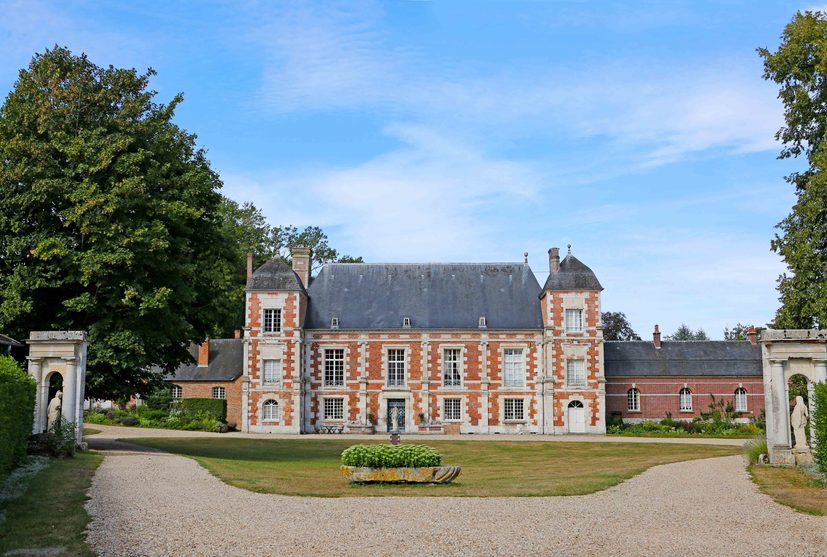 Gerard-Neveu-Facade-est-Alois-Vandecandelaere-4-scaled.jpg