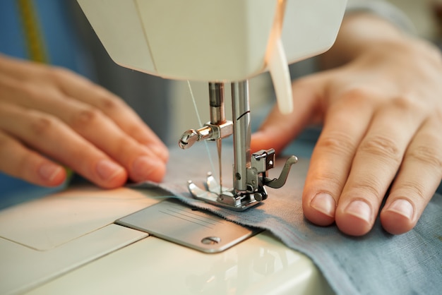 atelier-machine-a-coudre.jpg