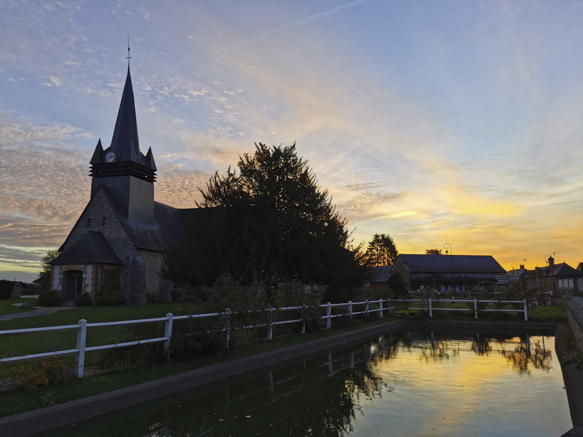 Fleury-la-Foret-Eglise-Photo03-1.jpg