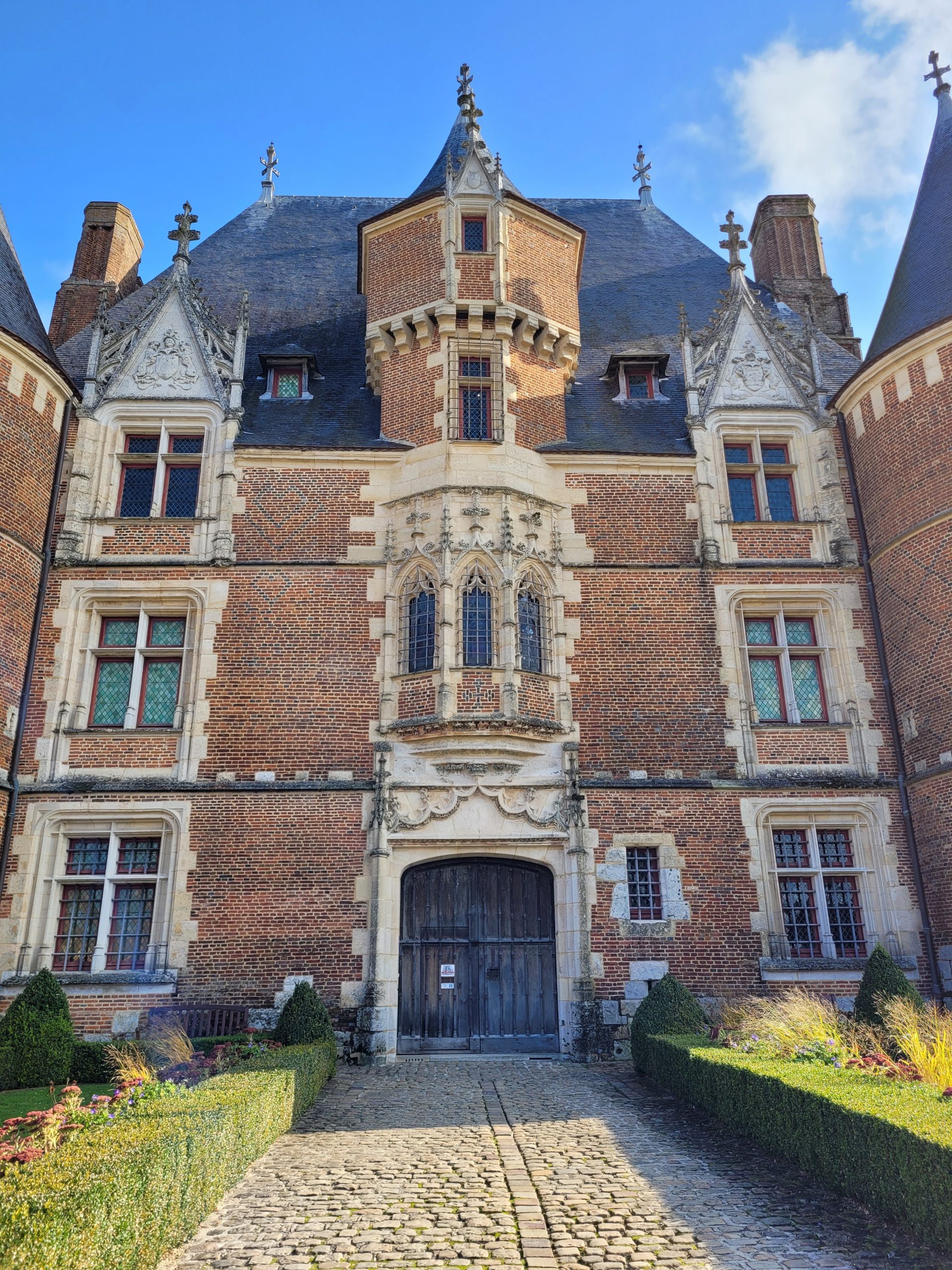 atelier-pierre-scaled.jpg